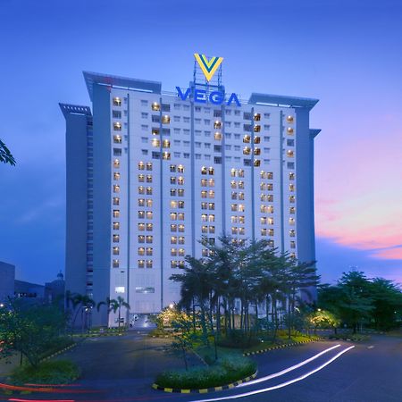 Vega Hotel Gading Серпонг Экстерьер фото