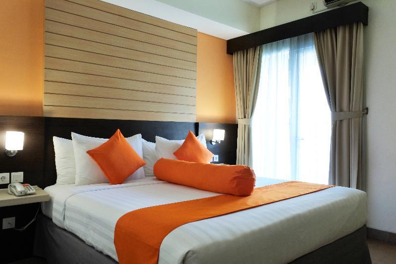 Vega Hotel Gading Серпонг Экстерьер фото